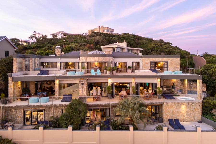 7 Bedroom Property for Sale in The Heads Western Cape